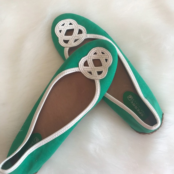 Sperry Shoes - Sperry Shoes size 9